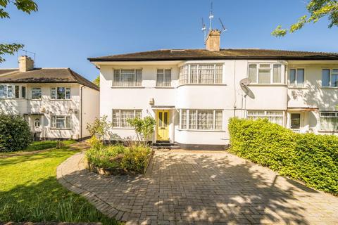 Cavendish Avenue, London W13