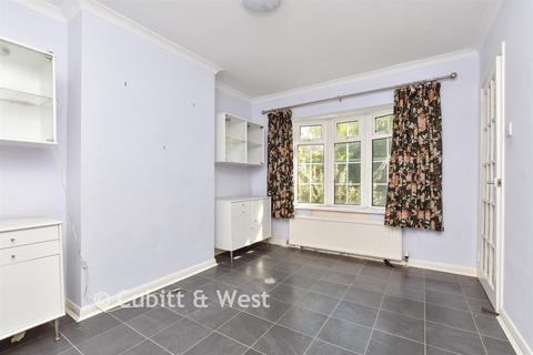 2 bedroom detached house for sale, Woodlands Road, Epsom, Surrey