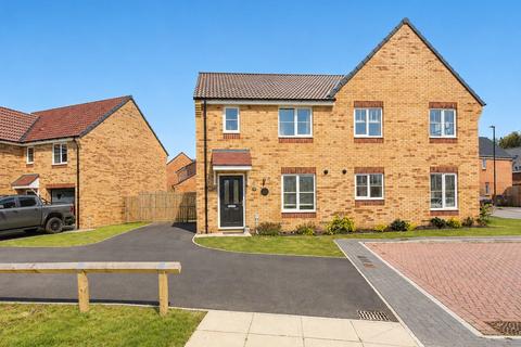 3 bedroom semi-detached house for sale, Aumale Road, Northallerton, North Yorkshire, DL6