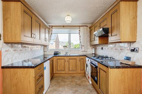 3 bedroom end of terrace house for sale, Wren Close, Melton Mowbray
