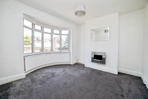 3 bedroom semi-detached house for sale, Leeming Lane North, Mansfield Woodhouse, Mansfield, Nottinghamshire, NG19