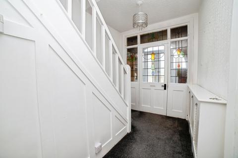 3 bedroom semi-detached house for sale, Leeming Lane North, Mansfield Woodhouse, Mansfield, Nottinghamshire, NG19