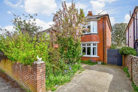3 bedroom detached house for sale, Orchard Road, Havant PO9