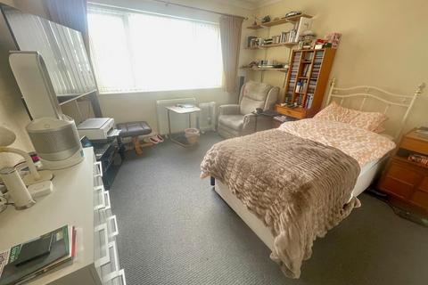 3 bedroom detached bungalow for sale, Minffordd Estate, Benllech, Tyn-Y-Gongl