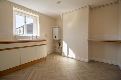Studio to rent, River Lane, Gaywood