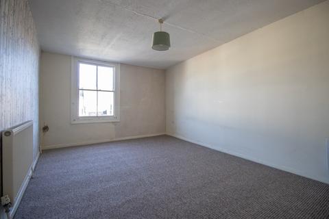 1 bedroom flat to rent, River Lane, Gaywood