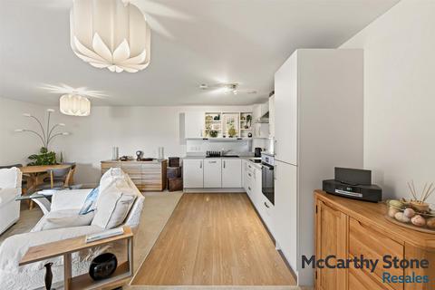 2 bedroom apartment for sale, Pym Court Bewick Avenue, Topsham, Exeter