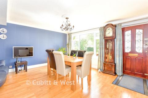 5 bedroom detached house for sale, Langbrook Close, Havant PO9