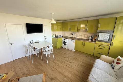 3 bedroom chalet for sale, New Lydd Road, Camber TN31