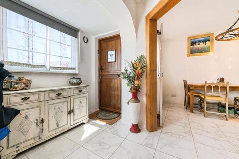 3 bedroom semi-detached house for sale, Kingsclere Avenue, SOUTHAMPTON, Hampshire, SO19