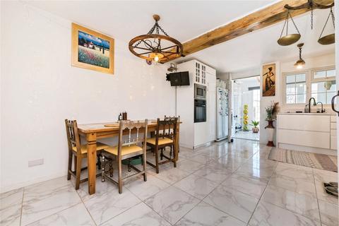 3 bedroom semi-detached house for sale, Kingsclere Avenue, SOUTHAMPTON, Hampshire, SO19
