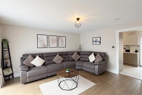 3 bedroom semi-detached house for sale, Station Park, Kirkcaldy, East Wemyss, KY1