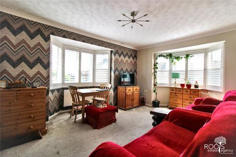 undefined, Ferndale Court, Berkshire RG19