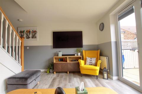 2 bedroom semi-detached house for sale, Hay Close, Stockton-On-Tees