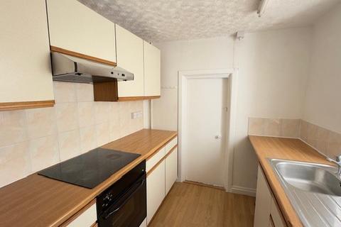 3 bedroom house to rent, Albemarle Road, Taunton, TA1