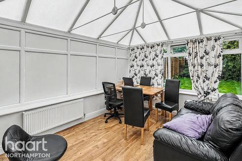 5 bedroom terraced house for sale, Cranford Road, Northampton