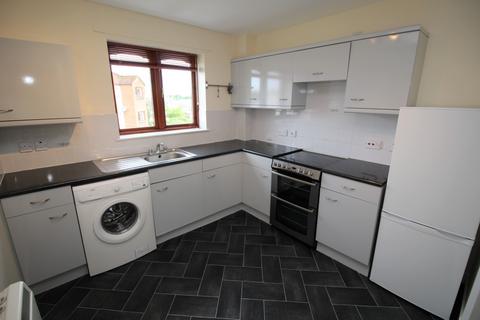 2 bedroom flat to rent, Russell Street, Johnstone, PA5