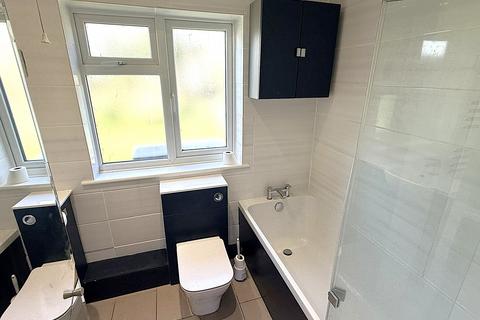 2 bedroom chalet for sale, New Lydd Road, Camber TN31