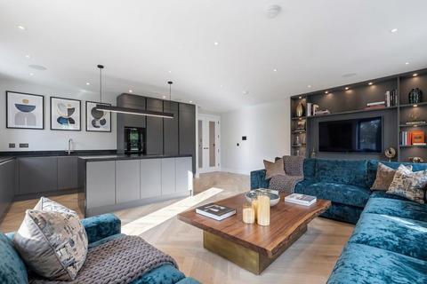 3 bedroom flat for sale, Parabola Road, Cheltenham, Gloucestershire GL50