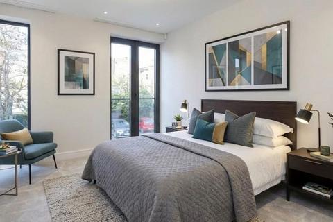 3 bedroom flat for sale, Parabola Road, Cheltenham, Gloucestershire GL50