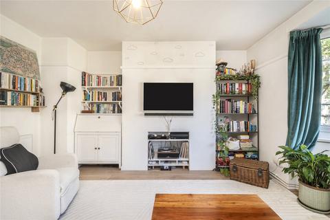 3 bedroom flat for sale, Whitman House, Cornwall Avenue, London, E2