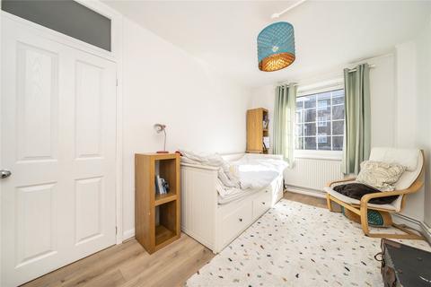 3 bedroom flat for sale, Whitman House, Cornwall Avenue, London, E2