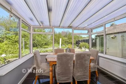 3 bedroom detached bungalow for sale - Widok 4