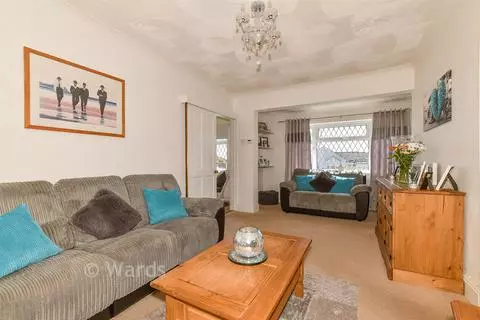 3 bedroom detached bungalow for sale - Widok 5