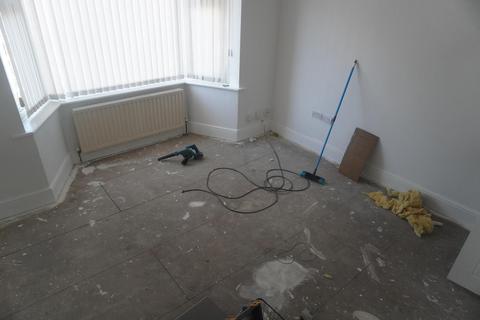 3 bedroom apartment for sale, Lynmouth Road, Norton