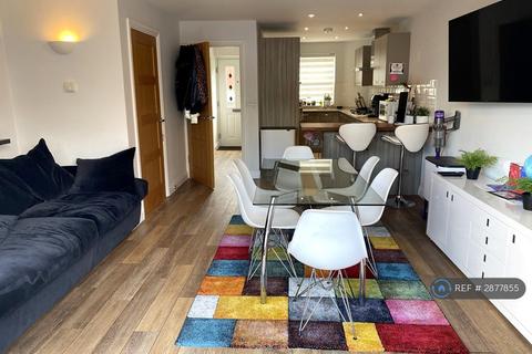 4 bedroom terraced house to rent, New Writtle Street, Chelmsford, CM2