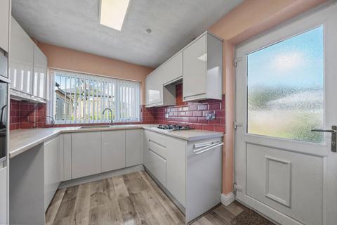 2 bedroom detached bungalow for sale, Diane Road, Ashton-In-Makerfield, WN4
