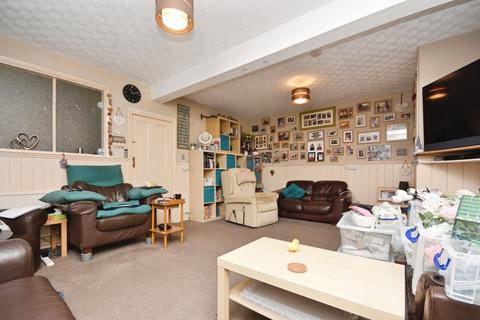 6 bedroom end of terrace house for sale, South Eastern Road, Ramsgate