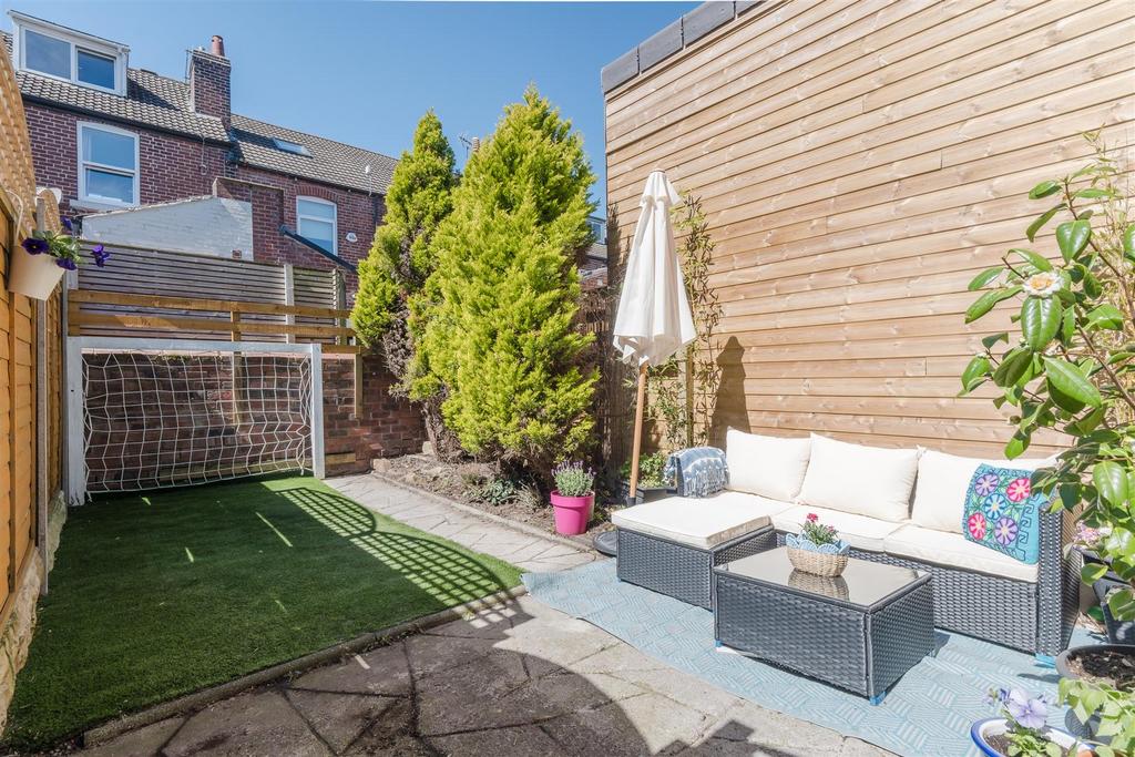 House in Sheffield - View 4
