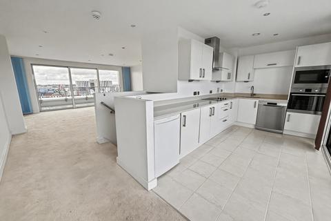 3 bedroom penthouse for sale, Poole