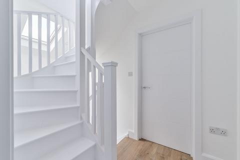 Castle Road, Kentish Town, London, NW1
