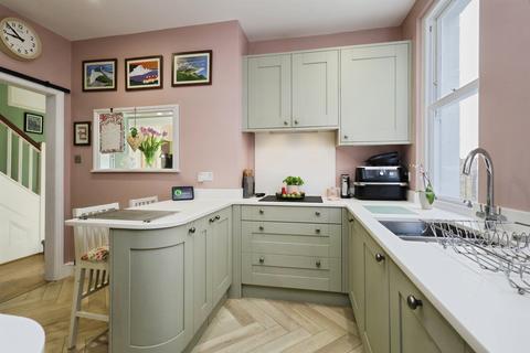 6 bedroom townhouse for sale, Victoria Drive, Eastbourne