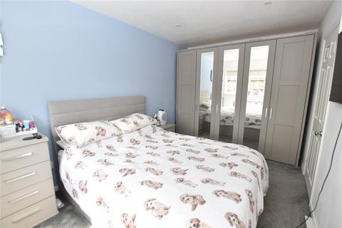 3 bedroom terraced house for sale, Chive Court, Hampshire GU14