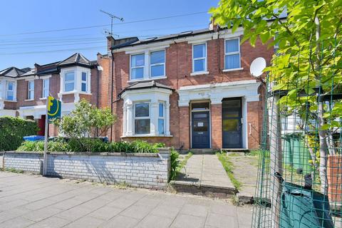 Welldon Crescent, Harrow, HA1