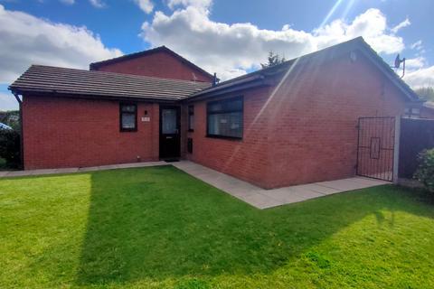 3 bedroom bungalow for sale, Green Meadows, Wrexham LL11