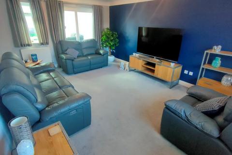 3 bedroom bungalow for sale, Green Meadows, Wrexham LL11