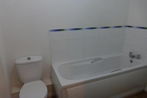 2 bedroom flat to rent, Callington Road, SWINDON
