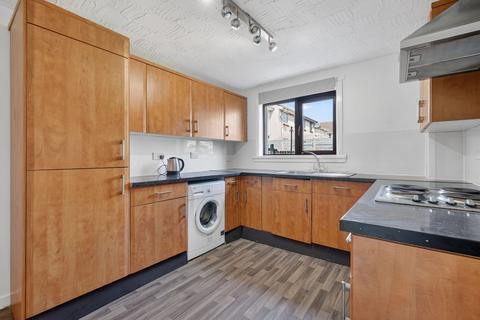 3 bedroom end of terrace house to rent, Causeway Road, Darvel, KA17
