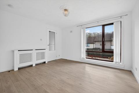 3 bedroom end of terrace house to rent, Causeway Road, Darvel, KA17