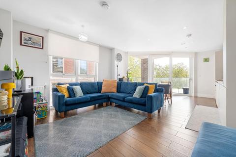 Brixton Hill, SW2