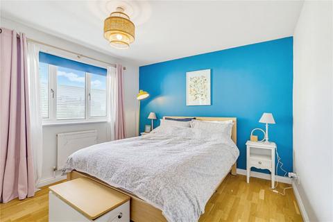 1 bedroom apartment for sale, St. James's Drive, SW12