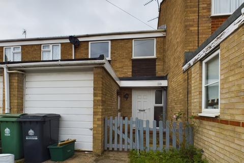 3 bedroom house to rent, Fieldcourt Gardens, Quedgeley, Gloucester, GL2