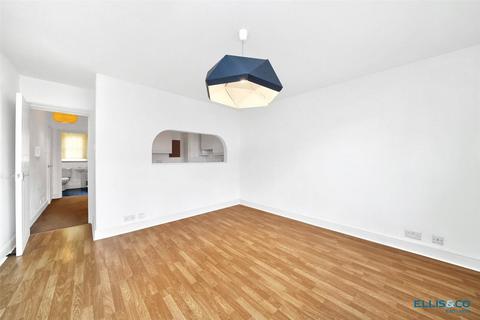 1 bedroom apartment for sale, Academy Court, Kirkwall Place, London, E2