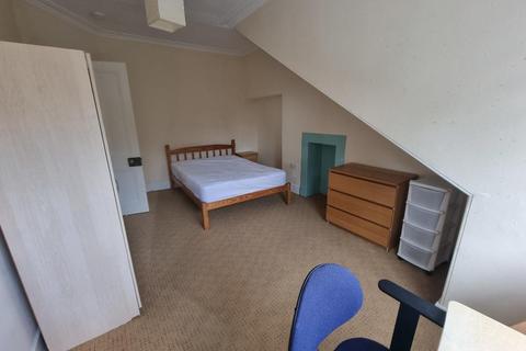 4 bedroom terraced house to rent, Bedford Place, Aberdeen, AB24