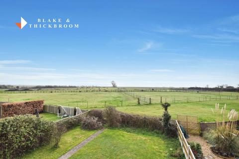 3 bedroom semi-detached house for sale, Manor Road, Great Holland, CO13 0JT