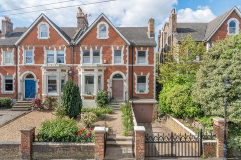 7 bedroom semi-detached house for sale, King Edward Road, Rochester ME1